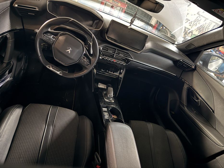 Peugeot 2008 gt  2023  dezmembrez