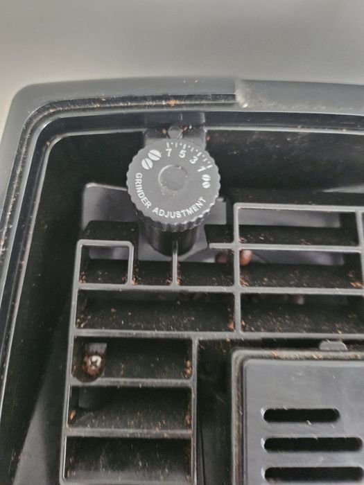 Кафеавтомат Delonghi  Dinamika