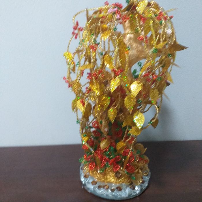 Деревья из бисера