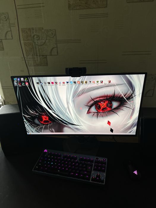 Продам монитор OLED от GIGABYTE