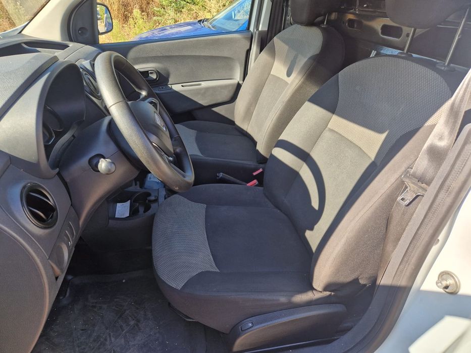 Dacia Dokker 1,5 diesel - 95 cp 2021 Euro6 54.000km 2loc AC întreținut