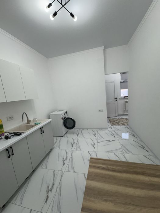 Продается дом , с доходом в месяц 300 тыс