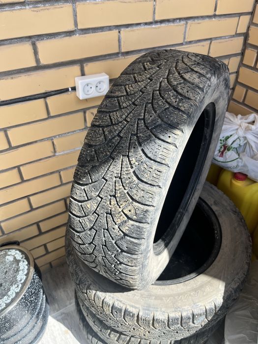 Продам Зимние шины б/у