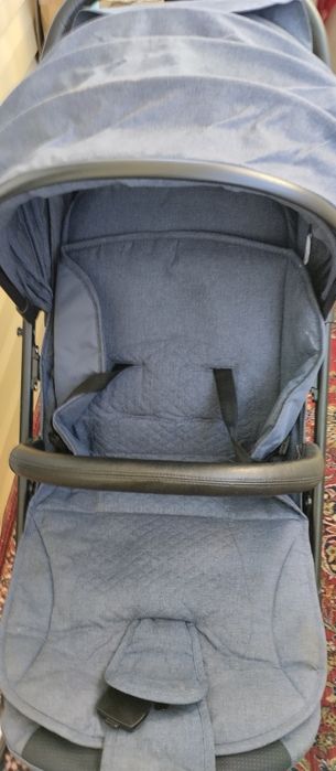 Продам прогулочная коляска