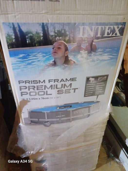 Vând piscină Intex cadru metalic