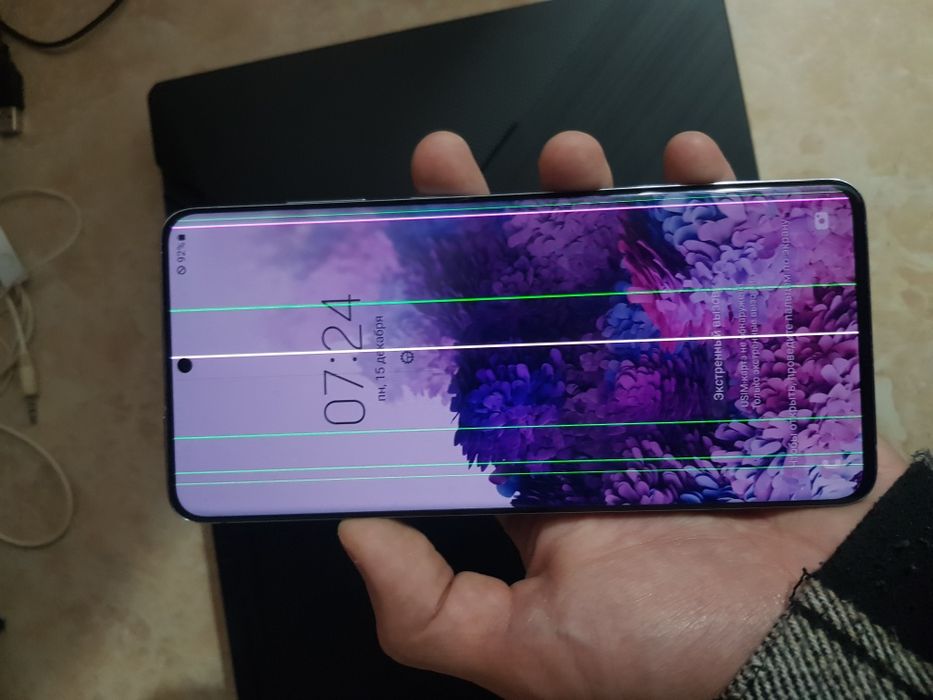 Samsung S20+ 12/256gb