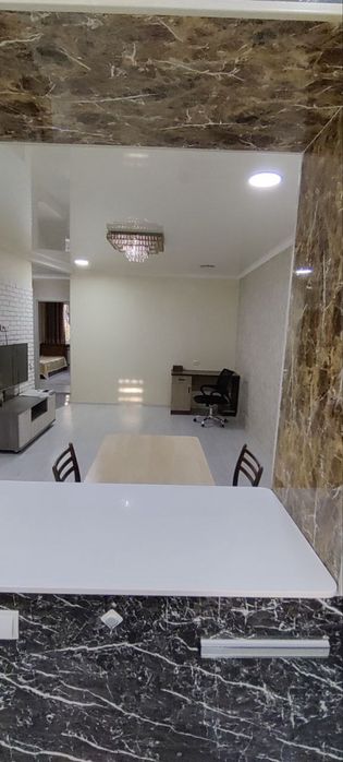 Сдается трех комнатная на Чиланзаре 1