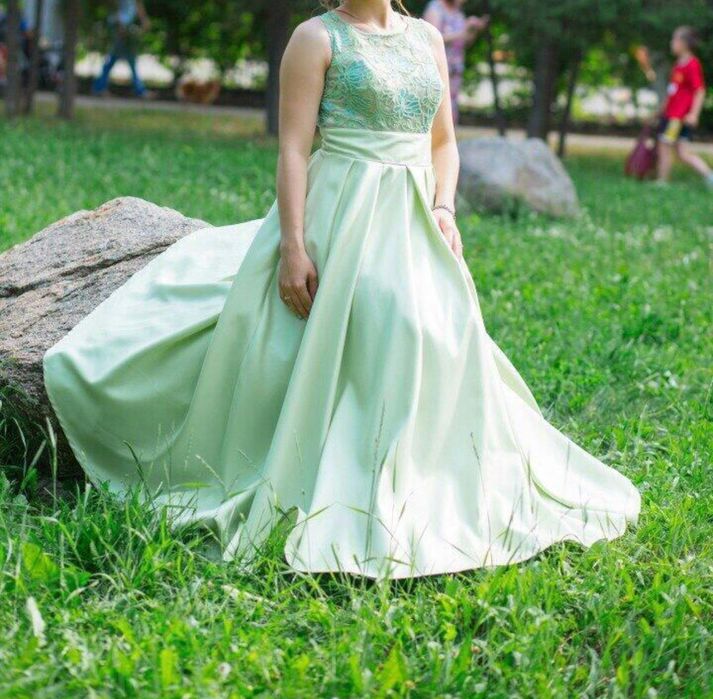 Платье на выпускной