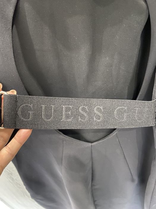 Рокля Guess размер М