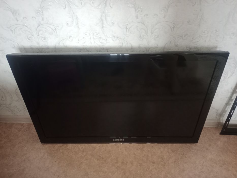 Продам телевизор, качество отличное