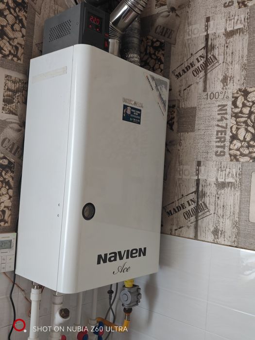 Продам Газовый Котел Navien