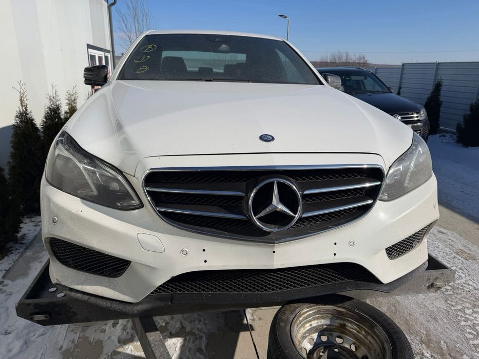 Dezmembrez Mercedes Benz E220, an 2016, pachet AMG, 2.2 D