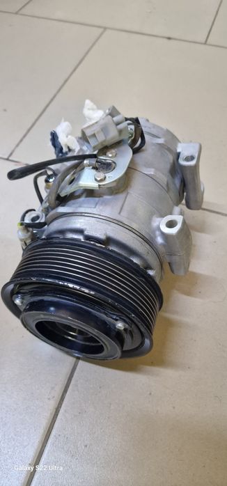 Продам компрессор на крузак 200
