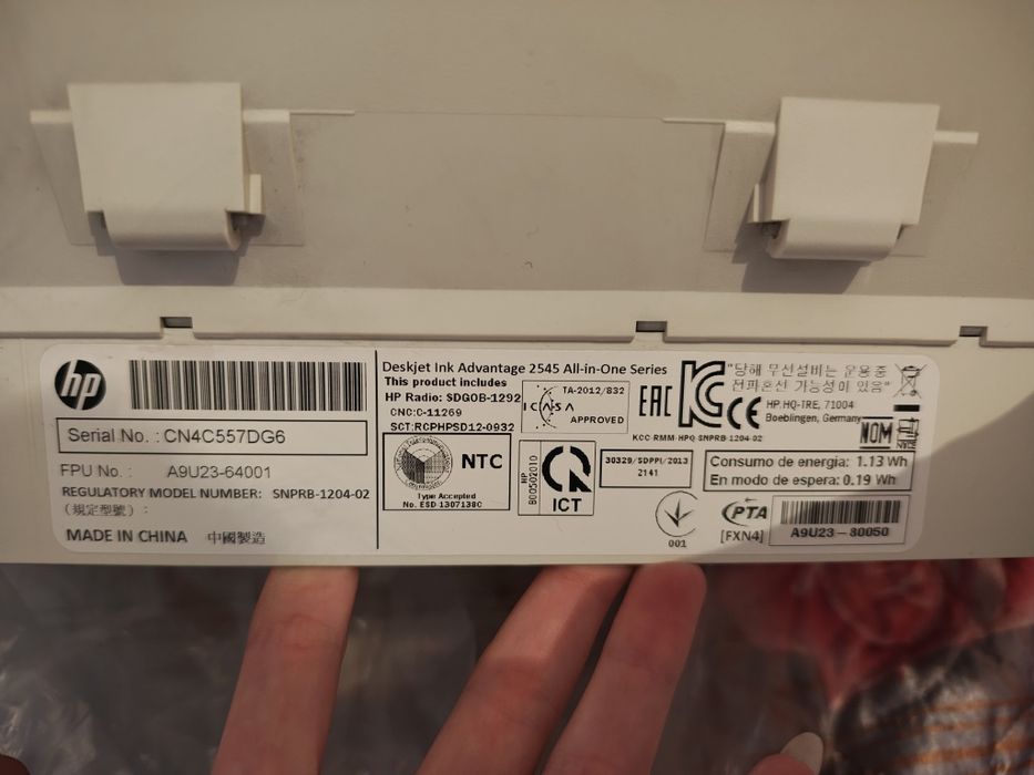Принтер HP deskjet цветной