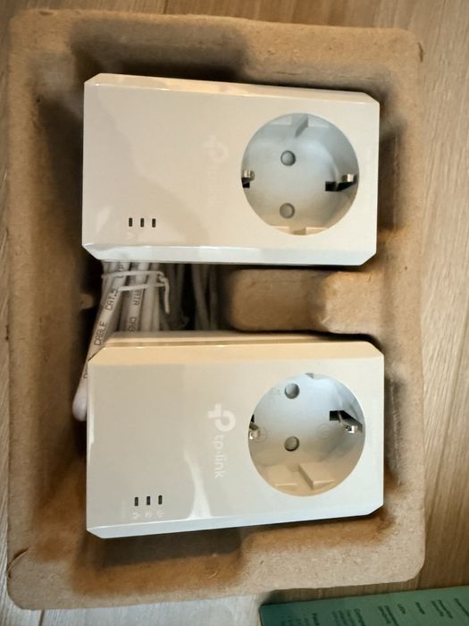 Продавам Powerline адаптер Tp-link TL-PA4010P kit