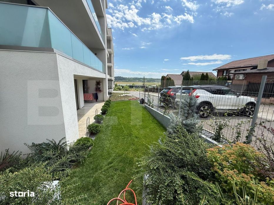 Apartament 3 camere, 68 mp, curte 135 mp, zona Rond Pacurari