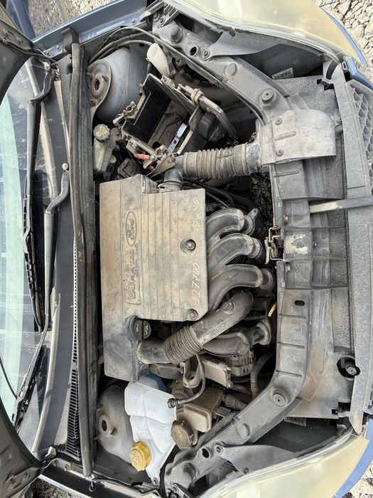 Форд Фиеста 1.2  75кс 2006 г на части