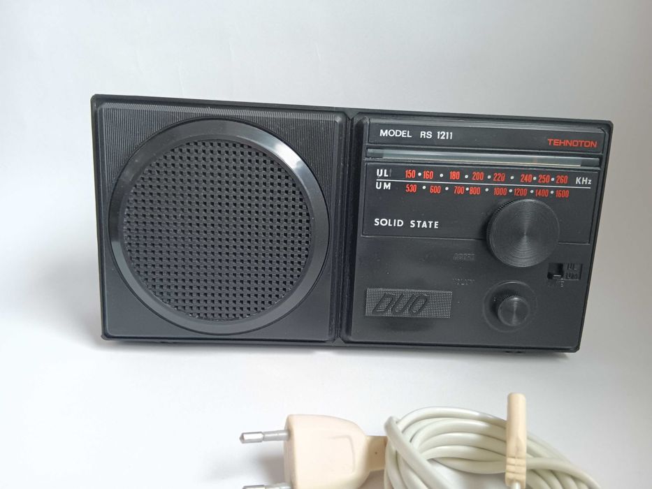 Radio vechi Romanesc Tehnoton Duo Model RS 1211, de colectie, comunism