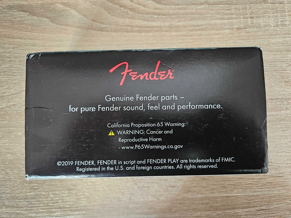 Тремоло система Fender