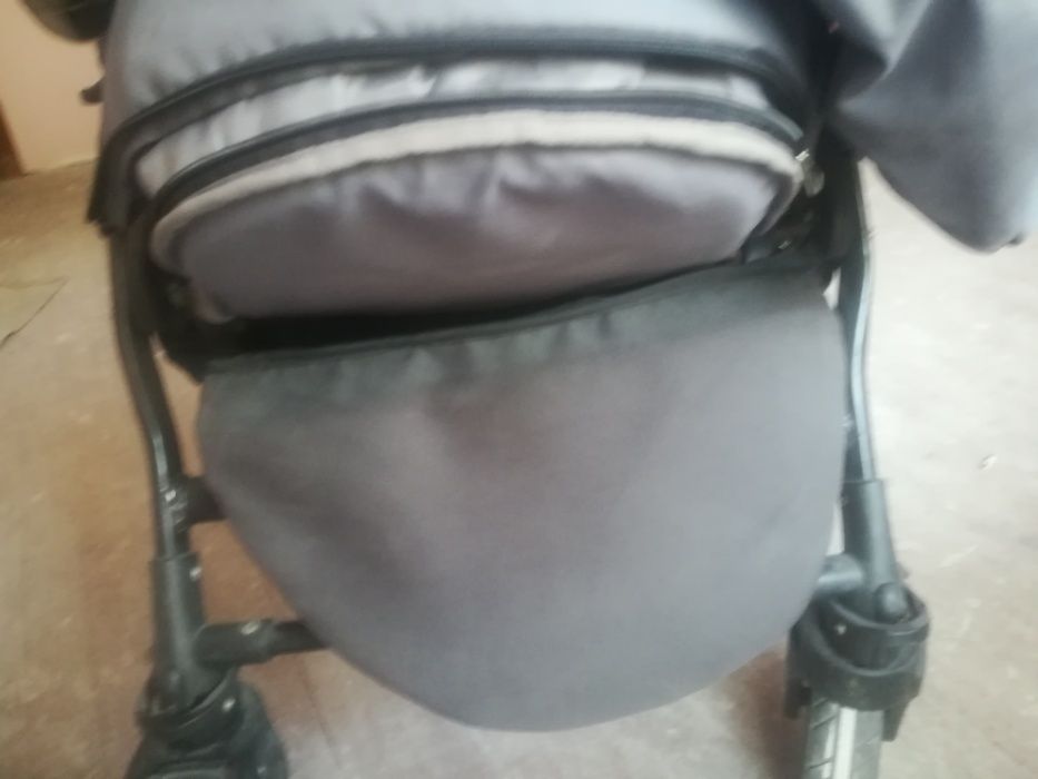 Продавам Комбинирана количка Chipolino STELLA Lime