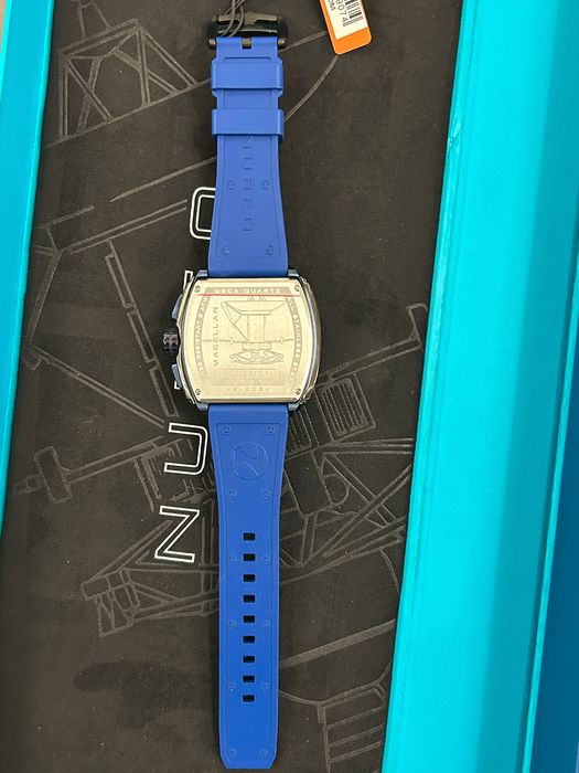 Часовник Nubeo Magelan