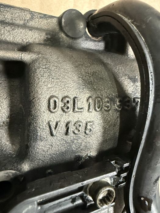 Pompa ulei vw passat golf b7 cc audi a4 a5 a6 q5 2.0tdi cff cfg cgl