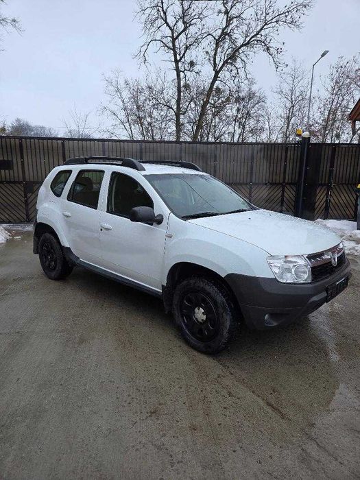 DUSTER 1,5 DCI an 2011 diesel 2*4 inmatriculat