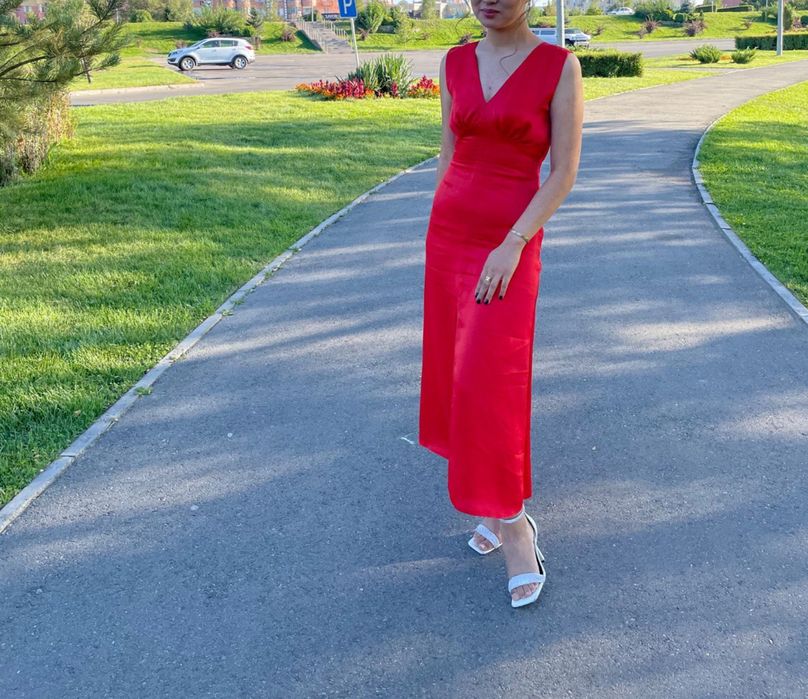 Вечерние платья