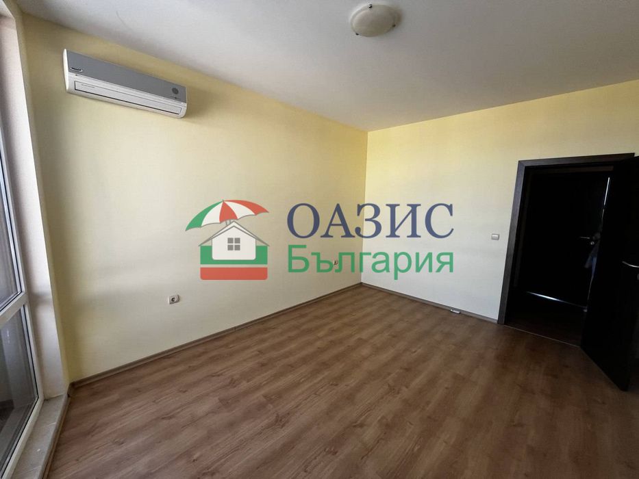 # 33516406 Двустаен апартамент в комплекс Луксор, Свети Влас . 6 ет, необзаведен, общ: 82 кв. м