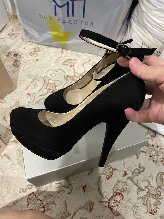 Женская обувь