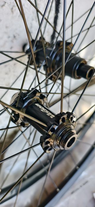 Капли VISION Wheelset TEAM 30 Disc Clincher XDR Black 12x100/12x142