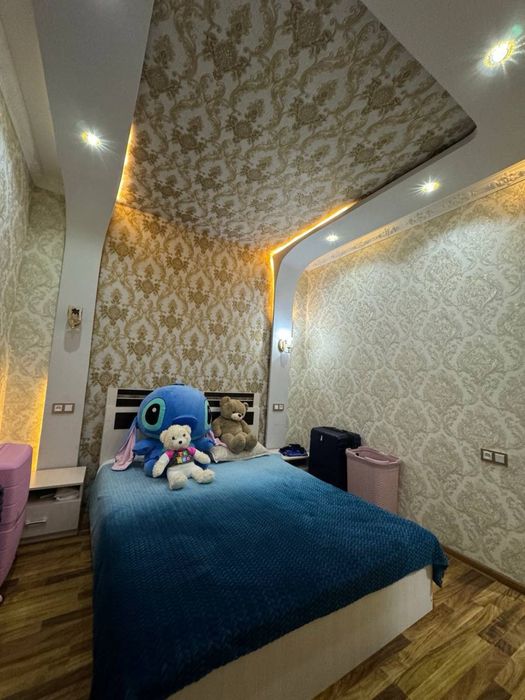 Продам квартиру 2х конматную в центре