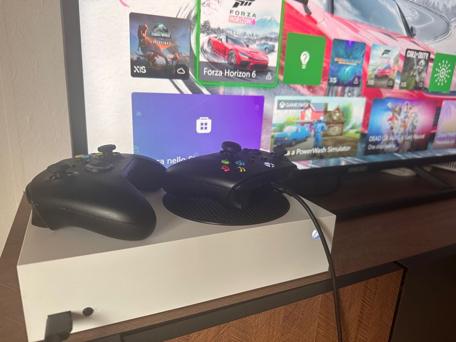 Xbox Series S console Gaming