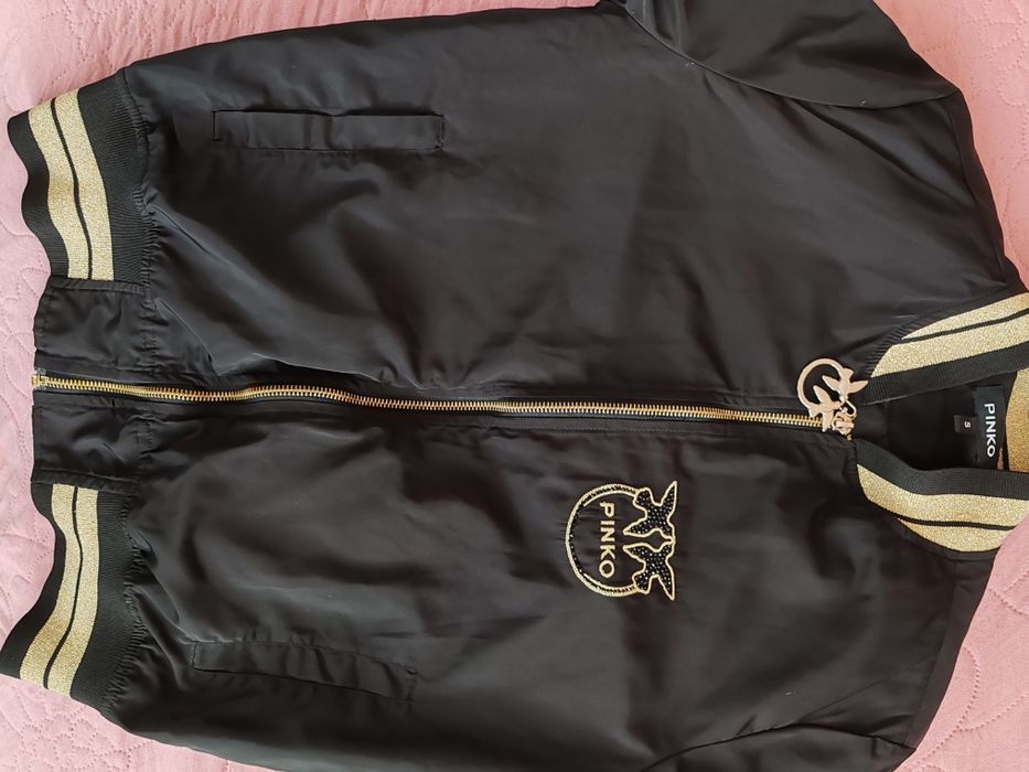 Продавам Яке като ново