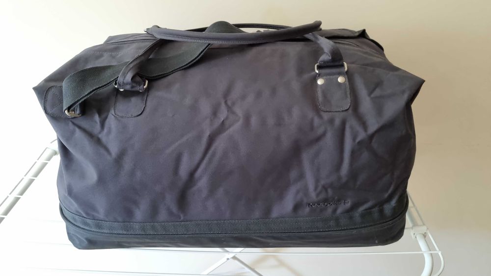 Reebok сак спортна чанта