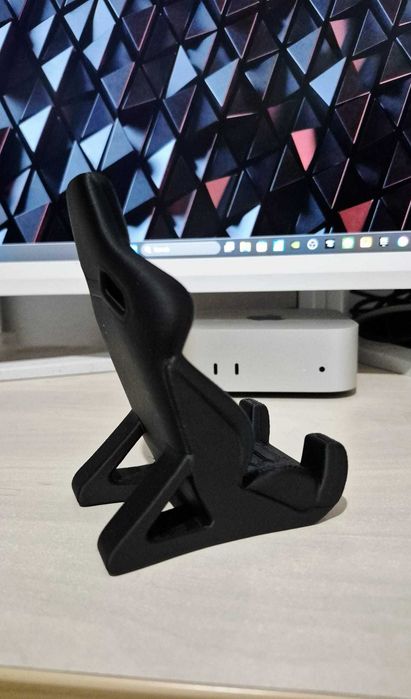 Suport telefon tip scaun gaming – printat 3D din PLA, Negru