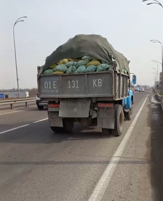“Вывоз строительного мусора самосвалом”