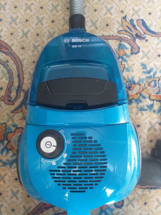 Продаётся пылесос