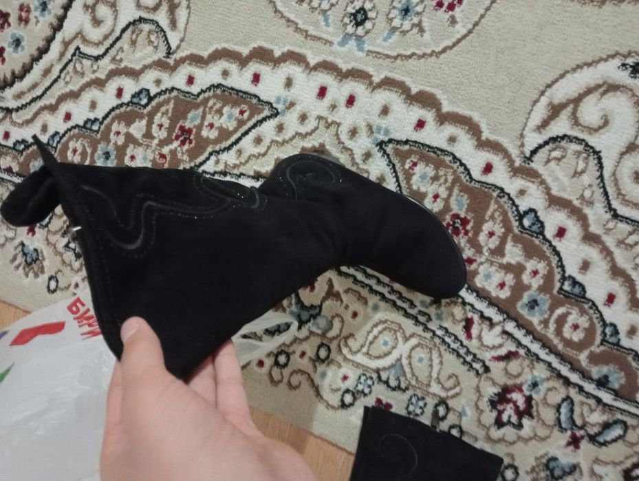 Продается сапоги зимние
