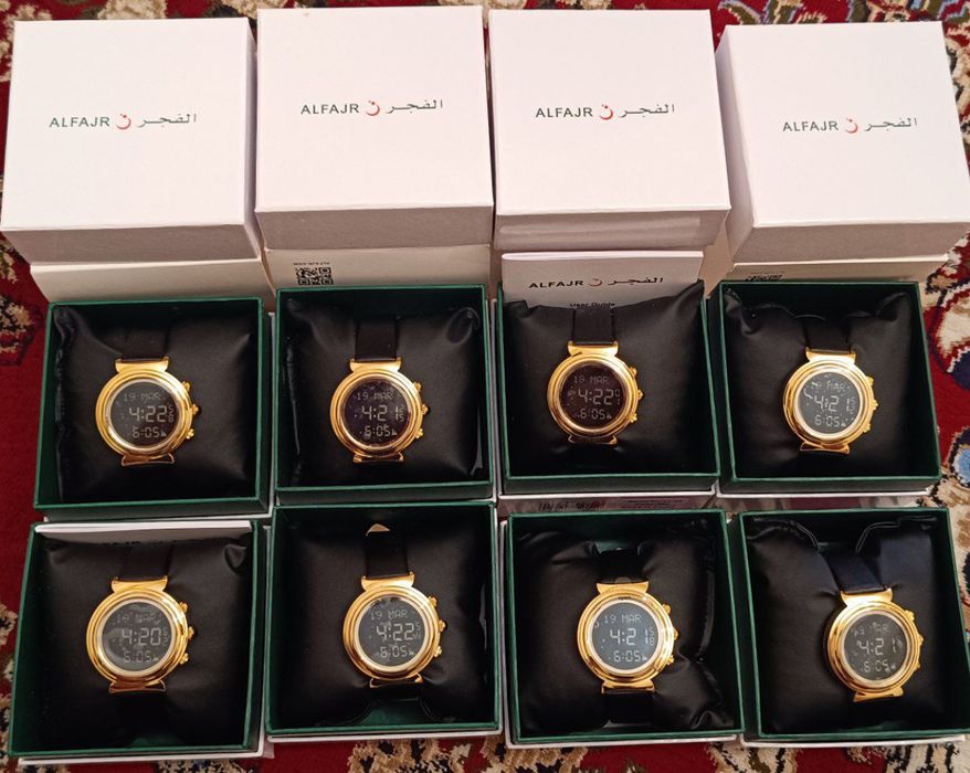 Alfajr soatlari suvga chidamli