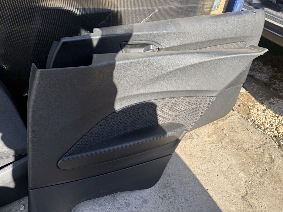 Велурен салон бмв ф21