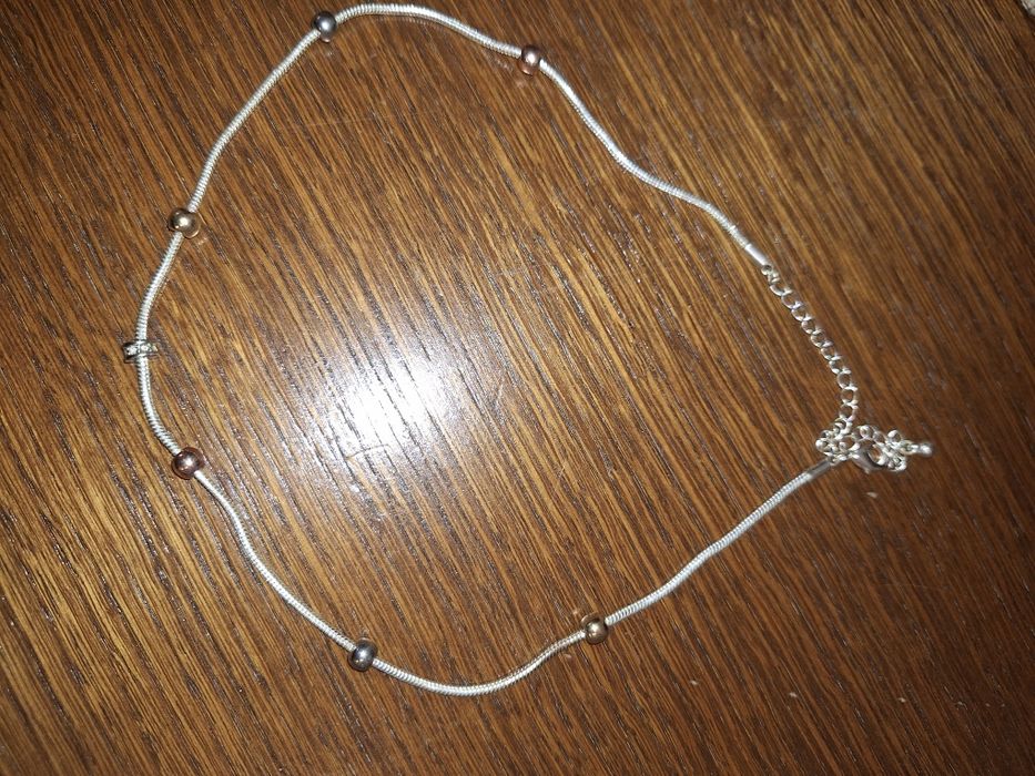 Coliere si bratari de efect