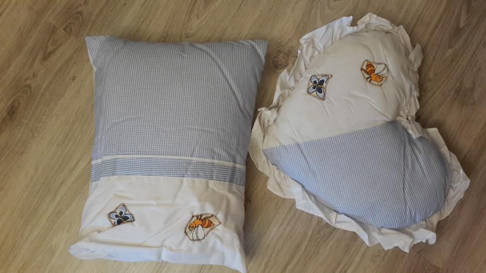 Продам набор в кроватку