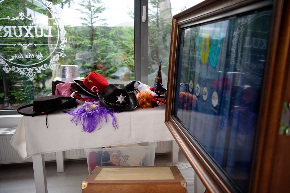 Cabina foto LifeinPictures  / Marturii magnetice / Nunta / Botez