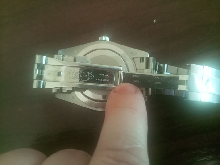 Rolex geneva yaxshi xolati chetda kelgan