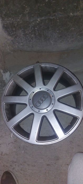 Джанти за ауди в много добро състояние