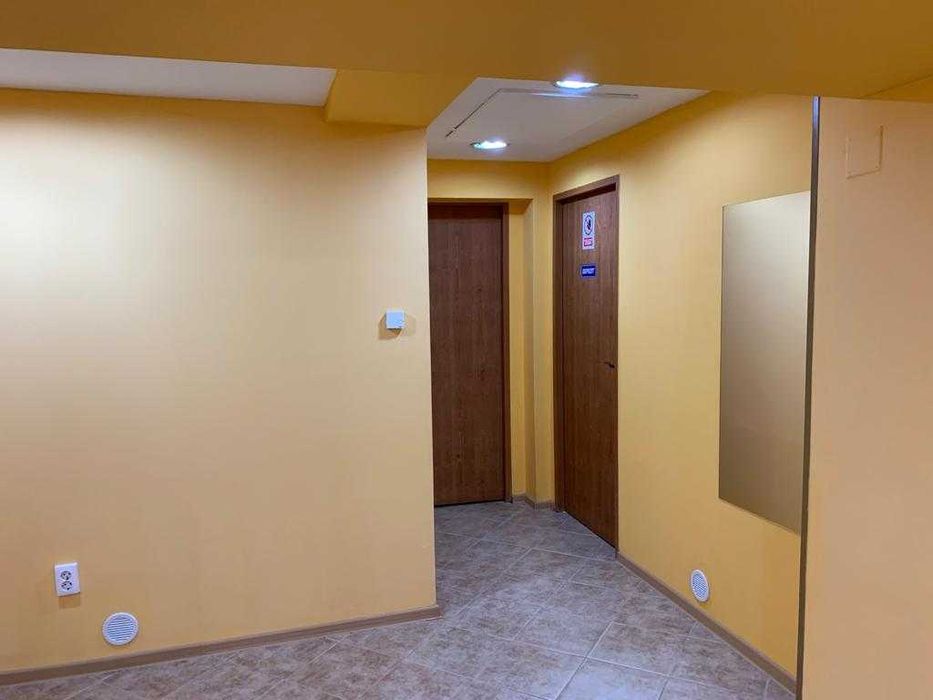 Spatiu comercial/birou ultracentral vizavi de magazinul Sugas demisol