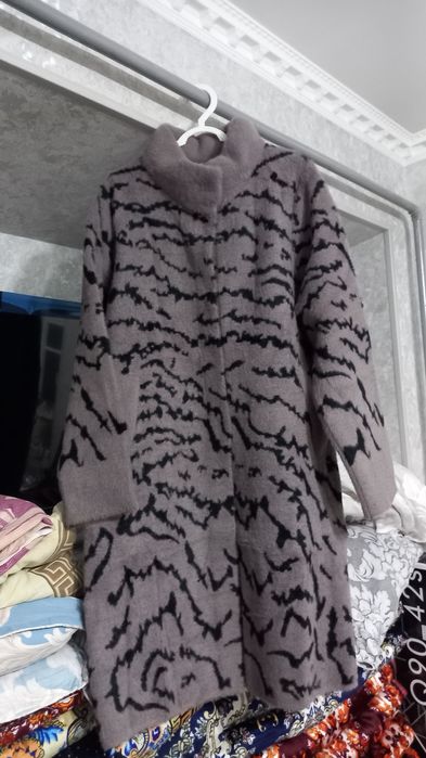 Ангорка палто новое ни разу не одета