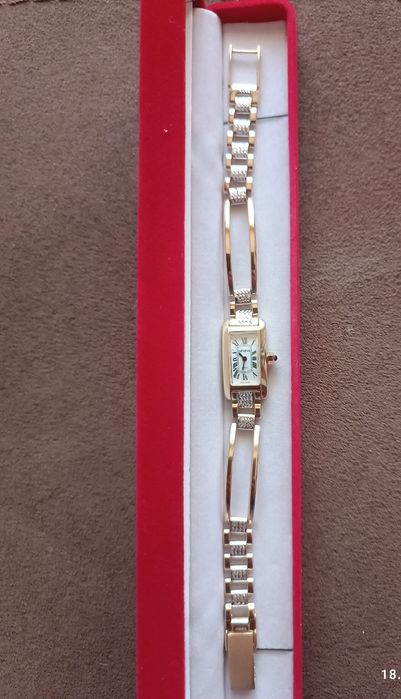 Златен Дамски Часовник-14 карата.25.7 гр.