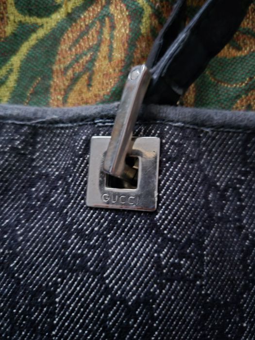 Geanta de umar Gucci